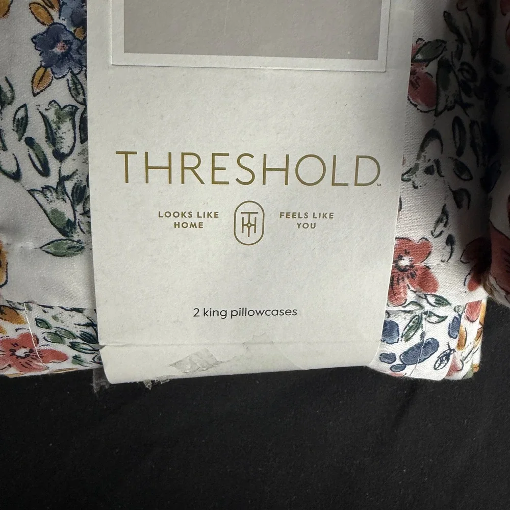 King Printed Performance 400 Thread Count Pillowcase Set Floral - Threshold™